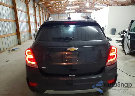 2021 Chevrolet Trax 1Lt from USA, damaged, VIN KL7CJLSB6MB335216